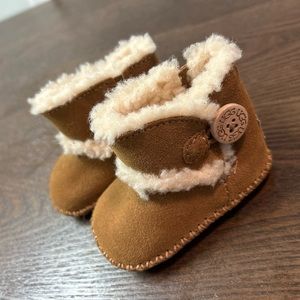 baby ugg boots / booties 🥾